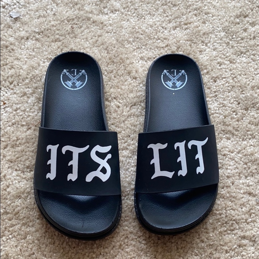 It's Lit Black Slide Sandals WOMENS size 7
